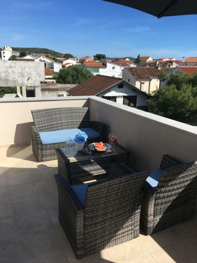 Luxury Apartments Vucinic Pirovac Buitenkant foto